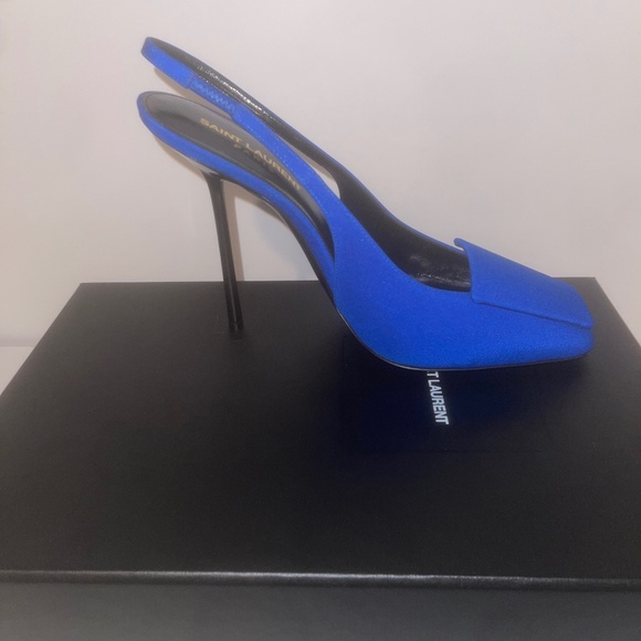 Saint Laurent - Picture 1 of 4